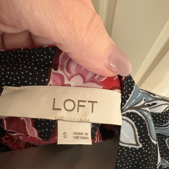 LOFT Black and Pink Ruffled Blouse with Mandarin Collar - Picture 3 of 5